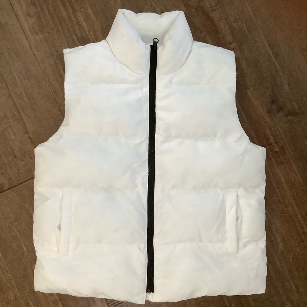 BB Dakota Steve Madden White Puffer Vest, XS